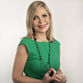 Dr. Suzanne Levine